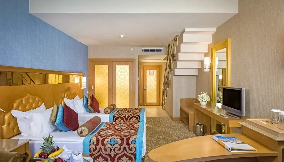 هتل رویال هالیدی پالاس آنتالیا